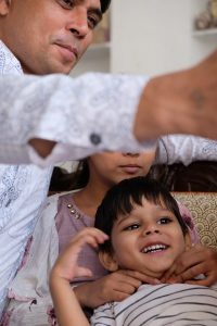 Enfant avec ses parents Enfant avec ses parents